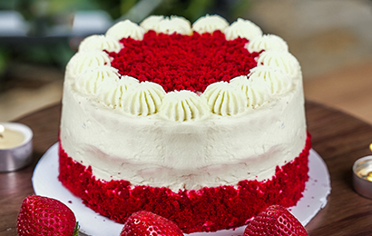 احتفل بعيد ميلادك